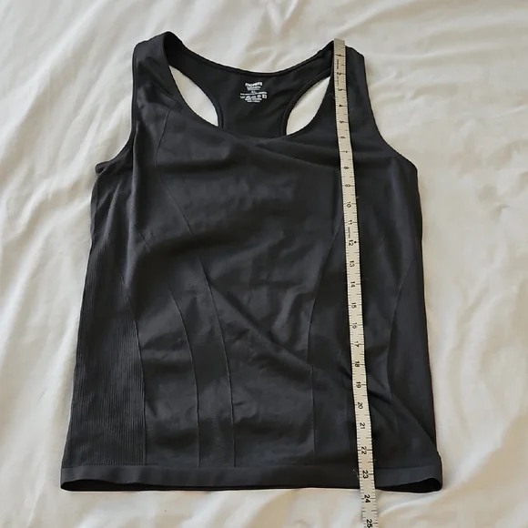 Athletic Tank With Built In Bra EUC - Picture 5 of 7